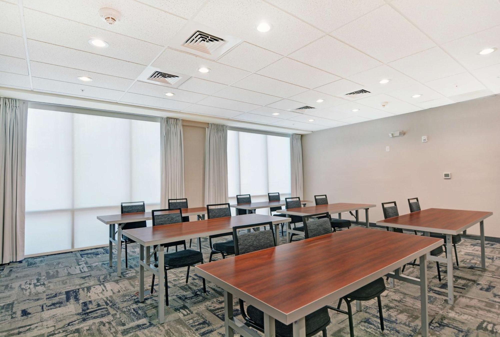 Home2 Suites By Hilton Raleigh Durham Airport Rtp Clegg Bagian luar foto